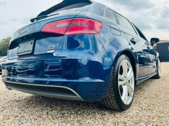 Audi A3 1.8 TFSI S line Sportback 5dr Petrol S Tronic quattro Euro 6 (s/
