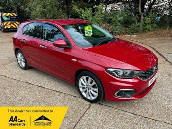 Fiat Tipo 1.4 MPI Lounge Euro 6 5dr