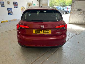 Fiat Tipo 1.4 MPI Lounge Euro 6 5dr