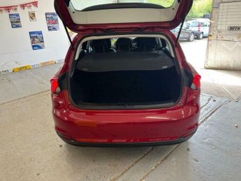 Fiat Tipo 1.4 MPI Lounge Euro 6 5dr