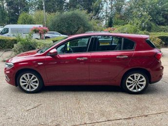 Fiat Tipo 1.4 MPI Lounge Euro 6 5dr