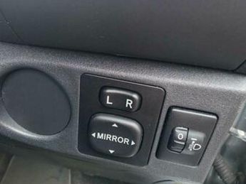 Toyota Yaris 1.33 Dual VVT-i TR MultiMode Euro 4 (s/s) 5dr