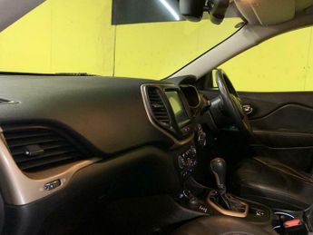 Jeep Cherokee 2.2 MultiJetII Night Eagle Auto 4WD Euro 6 (s/s) 5dr