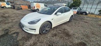 Tesla Model 3 Standard Range Plus Auto RWD 4dr