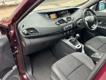 Renault Scenic 1.6 dCi Dynamique TomTom Euro 5 (s/s) 5dr