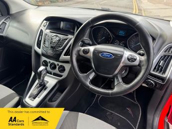 Ford Focus 1.6 Zetec Powershift Euro 5 5dr