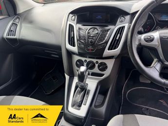 Ford Focus 1.6 Zetec Powershift Euro 5 5dr