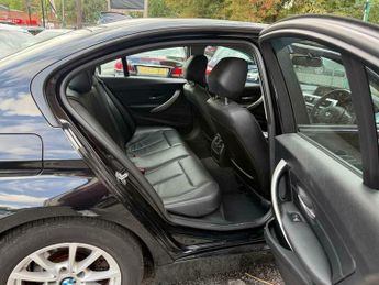 BMW 3 SERIES 2.0 320d ED Plus Auto Euro 6 (s/s) 4dr