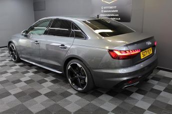 Audi A4 TDI S LINE BLACK EDITION