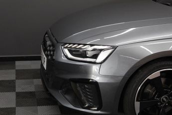 Audi A4 TDI S LINE BLACK EDITION