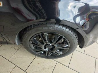 Vauxhall Corsa 1.4i 16v Design 3dr (a/c)
