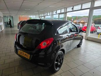 Vauxhall Corsa 1.4i 16v Design 3dr (a/c)