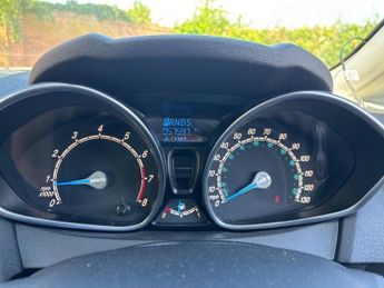 Ford Fiesta ZETEC AUTOMATIC