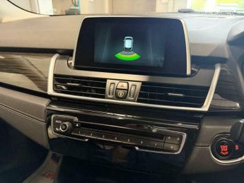 BMW 2 SERIES 2.0 220i GPF Luxury DCT Euro 6 (s/s) 5dr