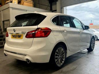 BMW 2 SERIES 2.0 220i GPF Luxury DCT Euro 6 (s/s) 5dr