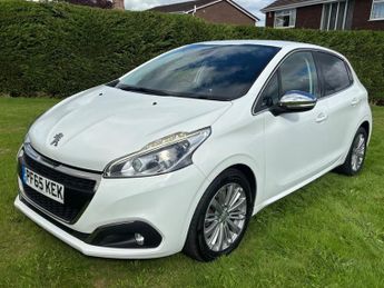 Peugeot 208 BLUE HDI ALLURE