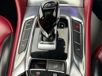 MG MG HS 1.5 T-GDI 16.6kWh Exclusive Auto Euro 6 (s/s) 5dr