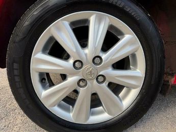 Toyota Yaris 1.33 Dual VVT-i TR MultiMode Euro 4 (s/s) 5dr