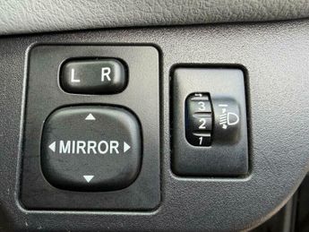 Toyota Yaris 1.33 Dual VVT-i Icon Multidrive S Euro 5 5dr Euro 5