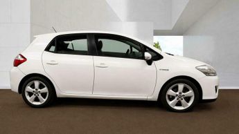 Toyota Auris 1.8 Auris Hybrid T Spirit CVT 5dr