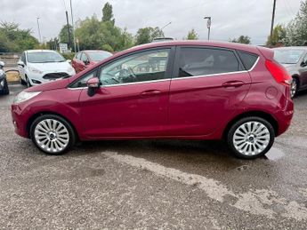 Ford Fiesta TITANIUM FSH+CLEAN MOT+2 KEYS+CRUISE