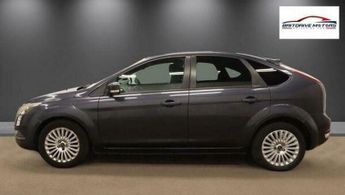 Ford Focus 1.6 Titanium 5dr
