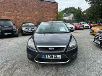 Ford Focus 1.6 Titanium 5dr