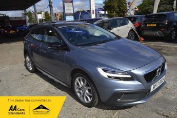 Volvo V40 T3 CROSS COUNTRY PRO