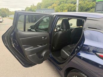 Nissan Leaf 39kWh Tekna Auto 5dr