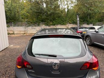 Vauxhall Astra 1.4 16v SRi Hatchback 5dr Petrol Manual Euro 5 (100 ps)