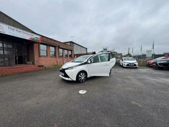 Toyota AYGO 1.0 VVT-i x-play x-shift Euro 5 5dr Euro 5