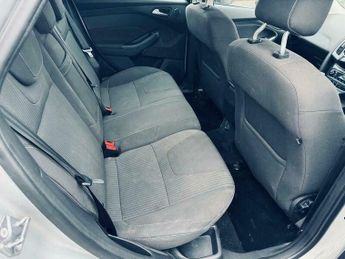 Ford Focus 1.6 TDCi Titanium Euro 5 (s/s) 5dr