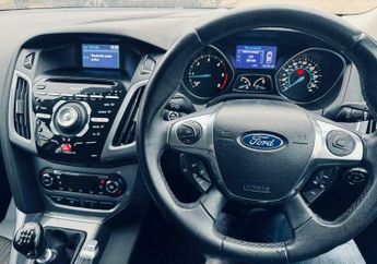 Ford Focus 1.6 TDCi Titanium Euro 5 (s/s) 5dr