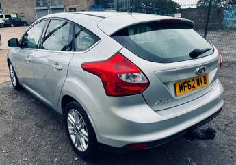 Ford Focus 1.6 TDCi Titanium Euro 5 (s/s) 5dr