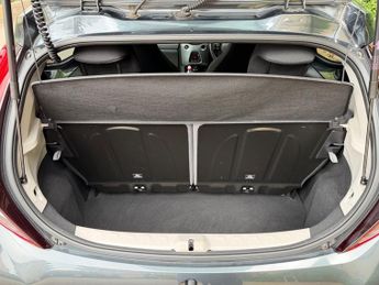 Toyota AYGO VVT-I X-TREND X-SHIFT