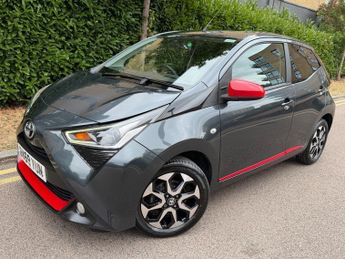 Toyota AYGO VVT-I X-TREND X-SHIFT