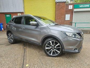 Nissan Qashqai 1.6 dCi Tekna XTRON 2WD Euro 5 (s/s) 5dr