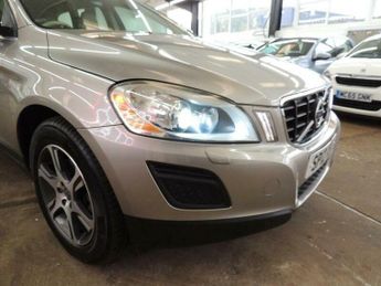 Volvo XC60 2.4 D3 SE Lux Geartronic AWD Euro 5 5dr