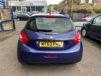Peugeot 208 1.4 HDi Active Euro 5 5dr