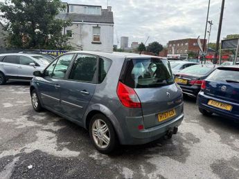 Renault Scenic 1.5 dCi Conquest 5dr