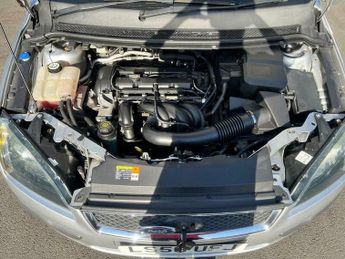 Ford Focus 1.6 Zetec Climate 5dr