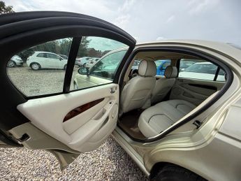 Jaguar X-Type SE