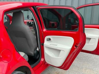 Volkswagen Up 1.0 Move up! ASG Euro 5 5dr