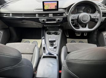 Audi A4 Avant 2.0 TFSI 35 Black Edition Estate 5dr Petrol S Tronic Euro 6 (s/s