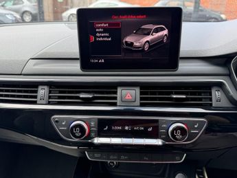Audi A4 Avant 2.0 TFSI 35 Black Edition Estate 5dr Petrol S Tronic Euro 6 (s/s