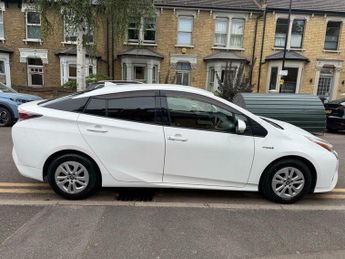 Toyota Prius 1.5 CVT 4dr