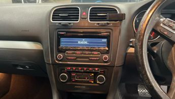 Volkswagen Golf S TSI DSG