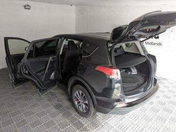 Toyota RAV4 2.5 VVT-h Icon Tech CVT Euro 6 (s/s) 5dr
