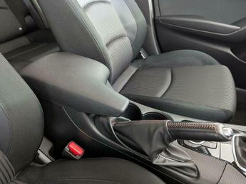Mazda 3 1.5 SKYACTIV-G SE Nav Euro 5 (s/s) 5dr
