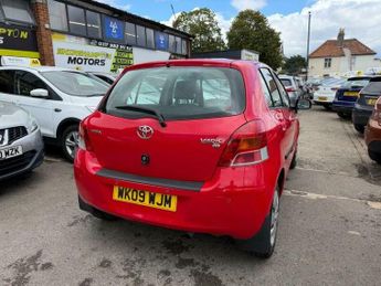 Toyota Yaris 1.33 Dual VVT-i TR Euro 4 (s/s) 5dr